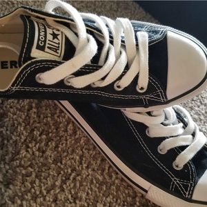 Converse all star Chuck Taylor’s black size 7.5